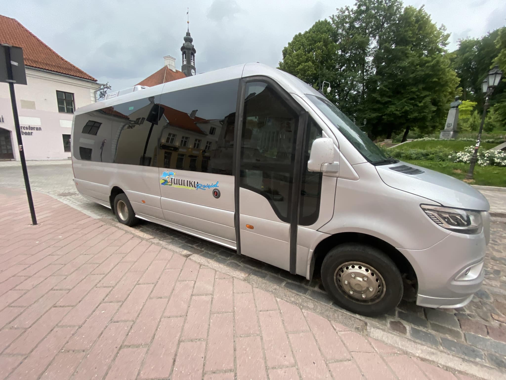 22 kohaline Mercedes-Benz Sprinter buss - Busside tellimine - Tuuliku Reisid